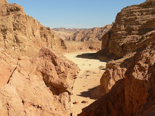 Egitto: il canyon colorato