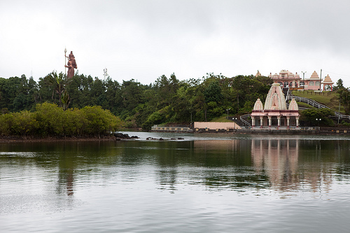 Mauritius, Flic en Flac: il tempio di Grand Bassin