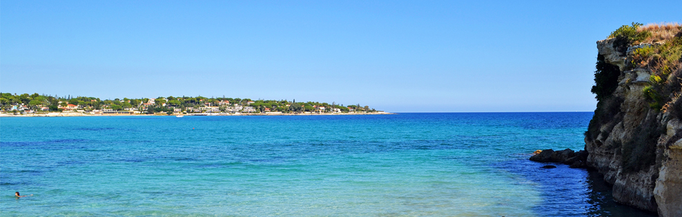 Viaggi e vacanze Fontane Bianche 